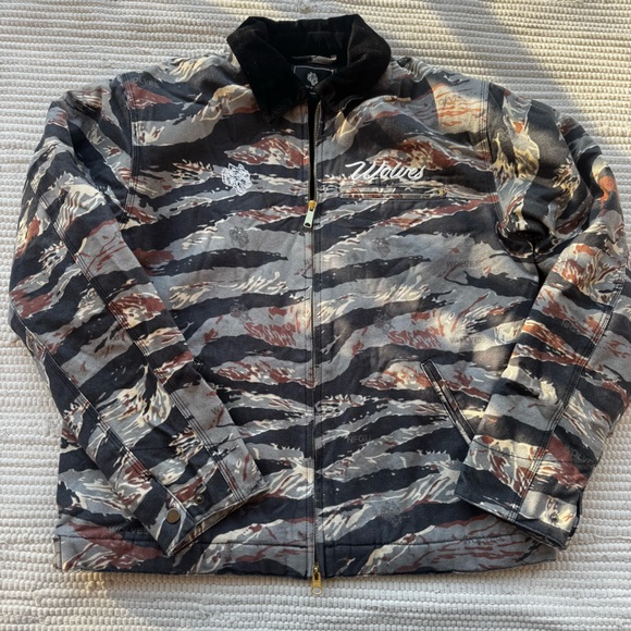 Darc Sport Other - Darc Sport “Hard Work” Zip Jacket – Coffee Tiger Wolf Camo – Size S